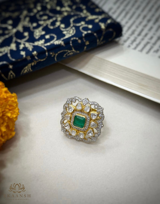 Zehra Emerald Ring