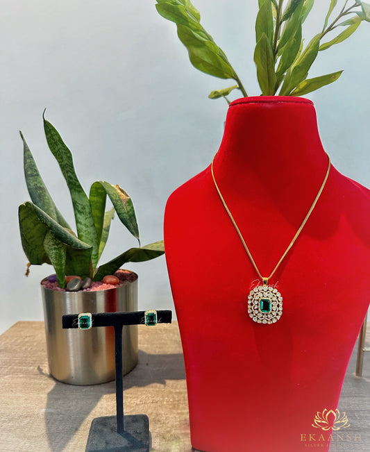 Emerald Green Pendant Set