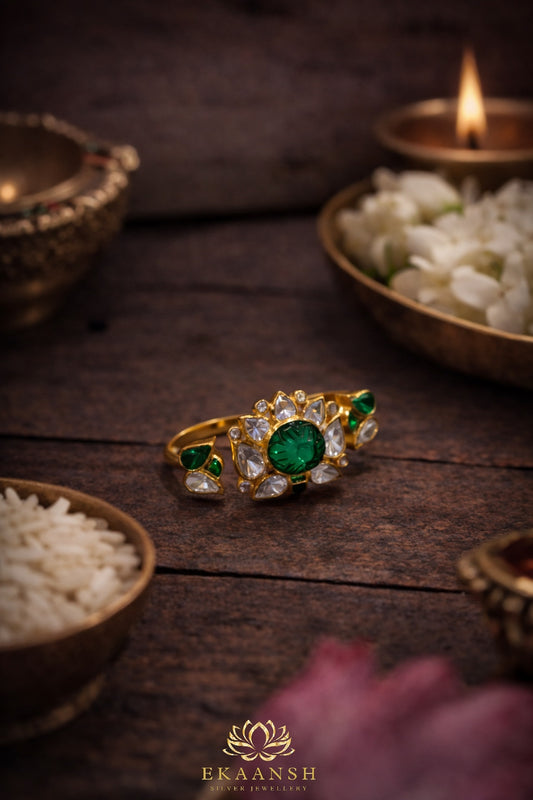 Emerald Floral Polki Ring