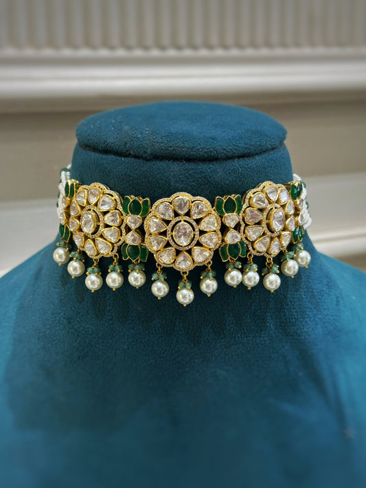 Emerald Blood Chokar
