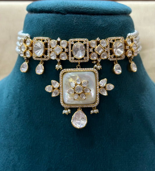 M.O.P. Necklace With Earrings