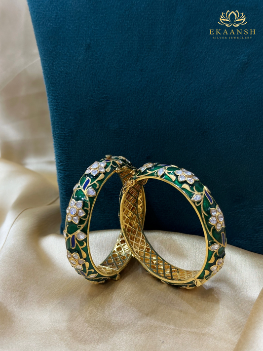 Gulbahaar Enamelled Moissanite Polki Bangles